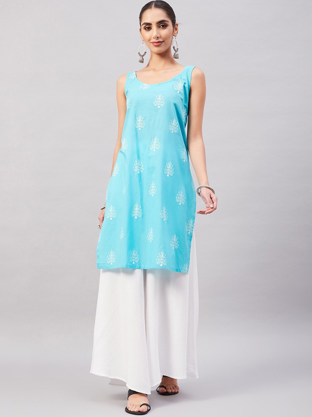 

InWeave Ethnic Motifs Printed Sleeveless Pure Cotton Kurta, Turquoise blue
