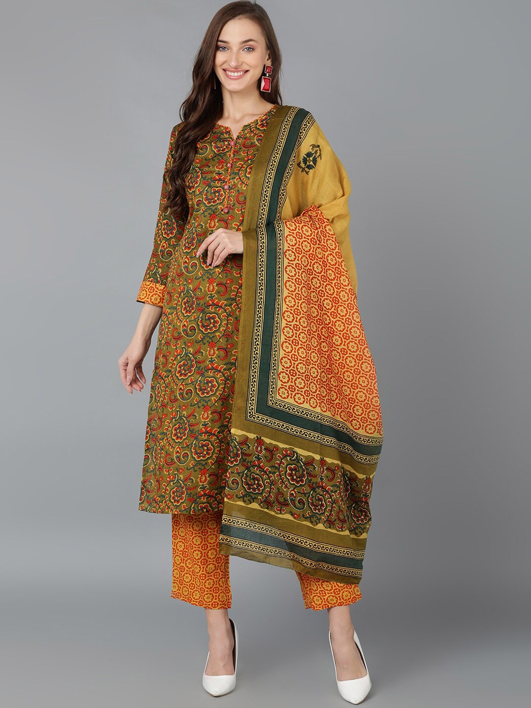 

AHIKA Floral Printed Pure Cotton Kurta with Trousers & With Dupatta, Green