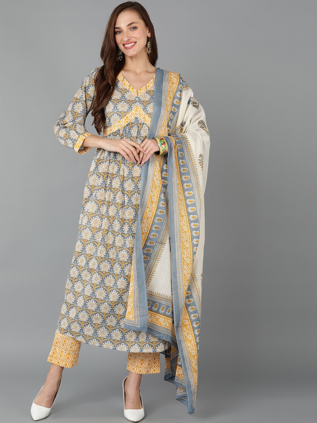 

AHIKA Empire Floral Printed A-Line Pure Cotton Kurta with Trousers & Dupatta, Yellow