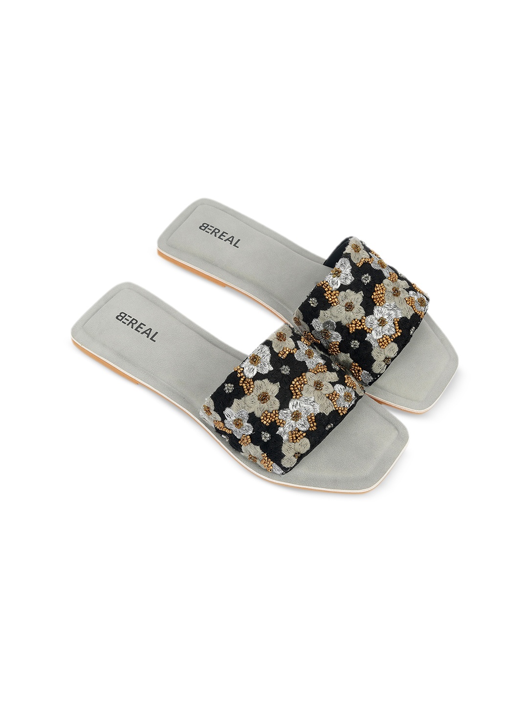 

BEREAL Women Embellished One Toe Flats, Grey