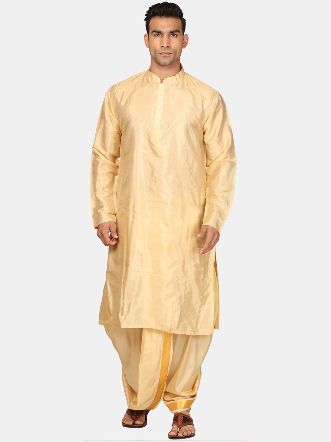 

Sethukrishna Zari Mandarin Collar Straight Kurta with Dhoti Pants, Beige