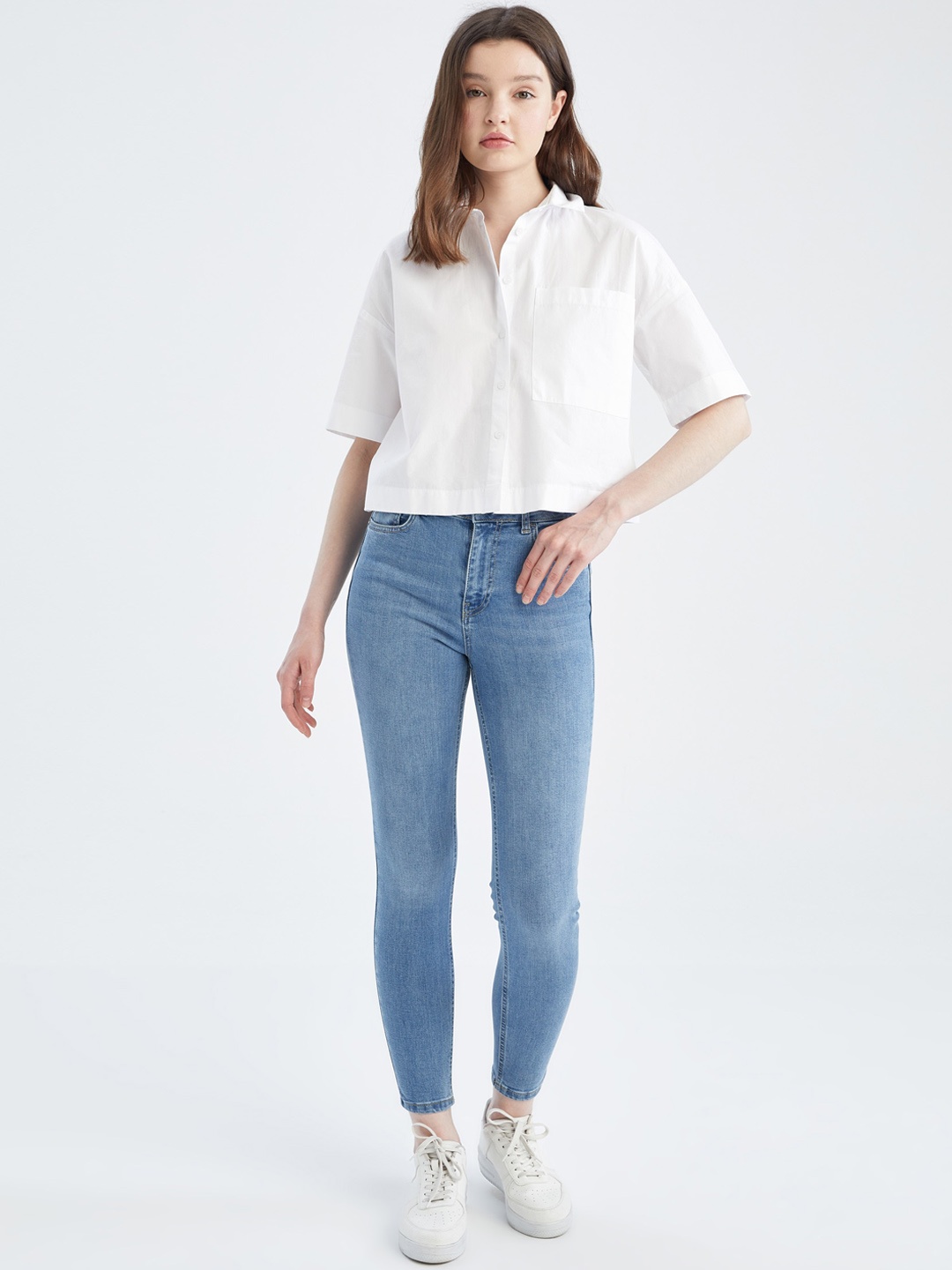 

DeFacto Women Slim Fit Stretchable High-Rise Jeans, Blue