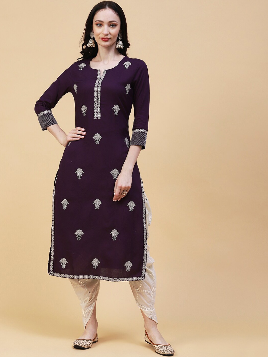 

FASHOR Ethnic Motifs Embroidered Thread Work Kurta, Purple