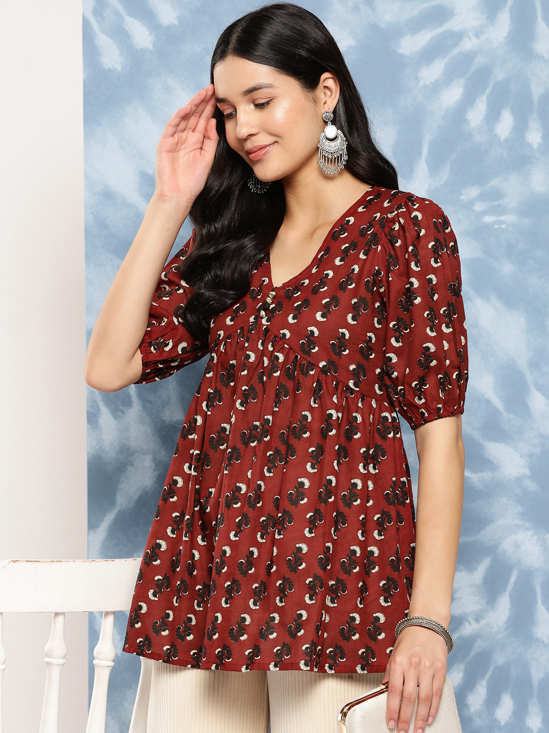 

Yufta Floral Print Puff Sleeves Cotton Longline Top, Red