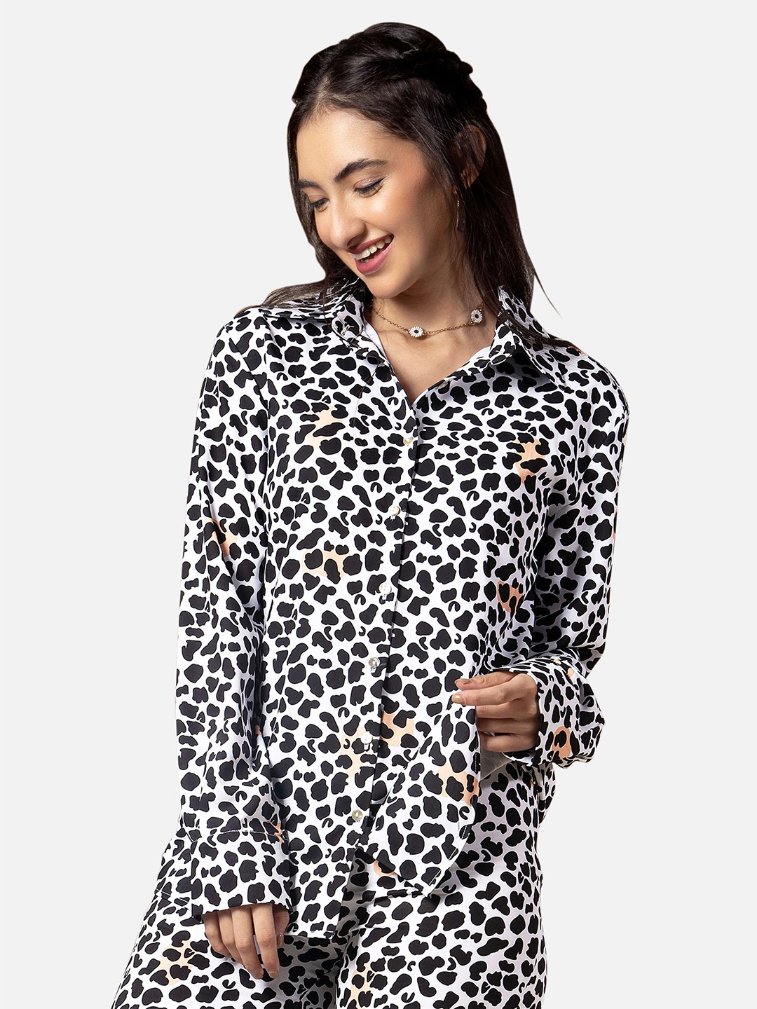 

NEOFAA Animal Printed Casual Shirt, Black