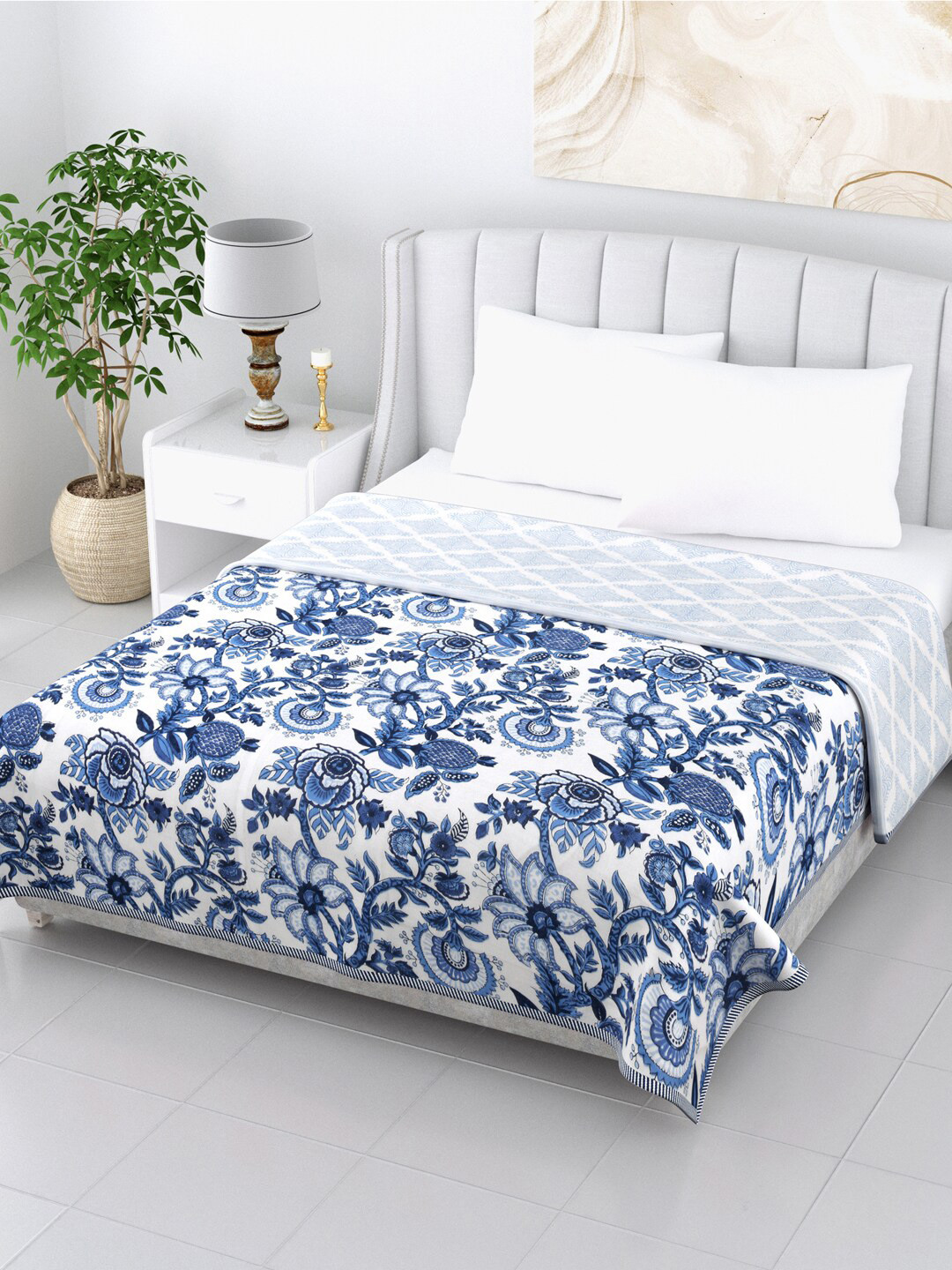 

LIVING ROOTS White & Blue Floral AC Room 210 GSM Double Bed Dohar