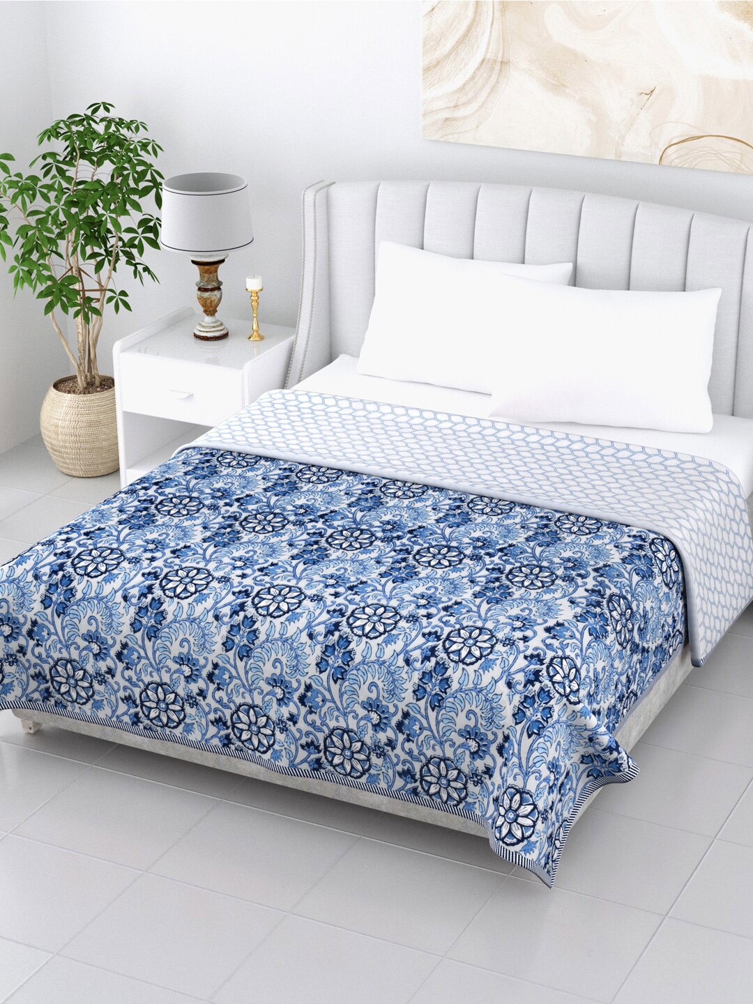 

LIVING ROOTS White & Blue Floral AC Room 210 GSM Double Bed Dohar