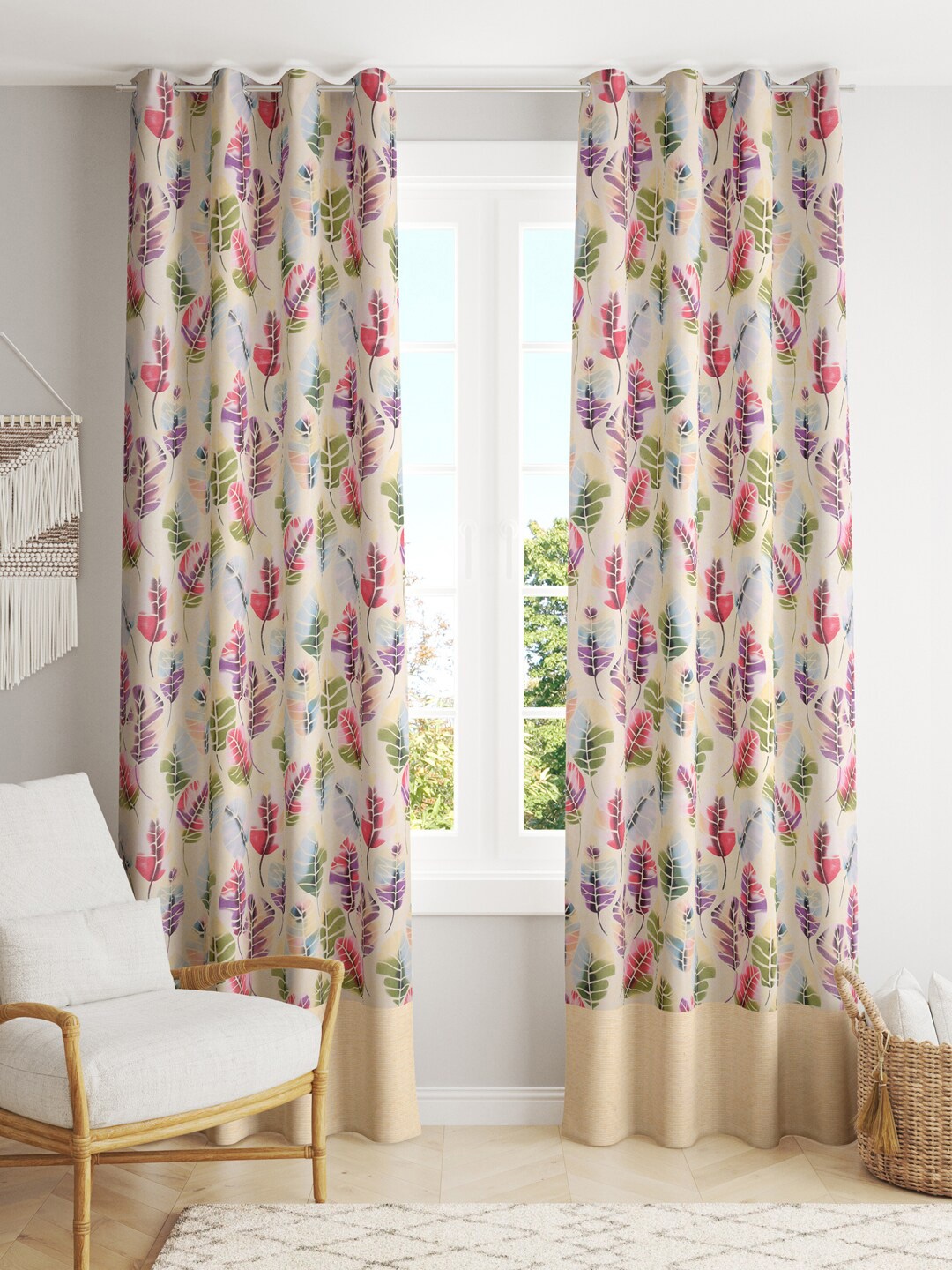 

Salona Bichona Cream-Coloured & Green Floral Door Curtain