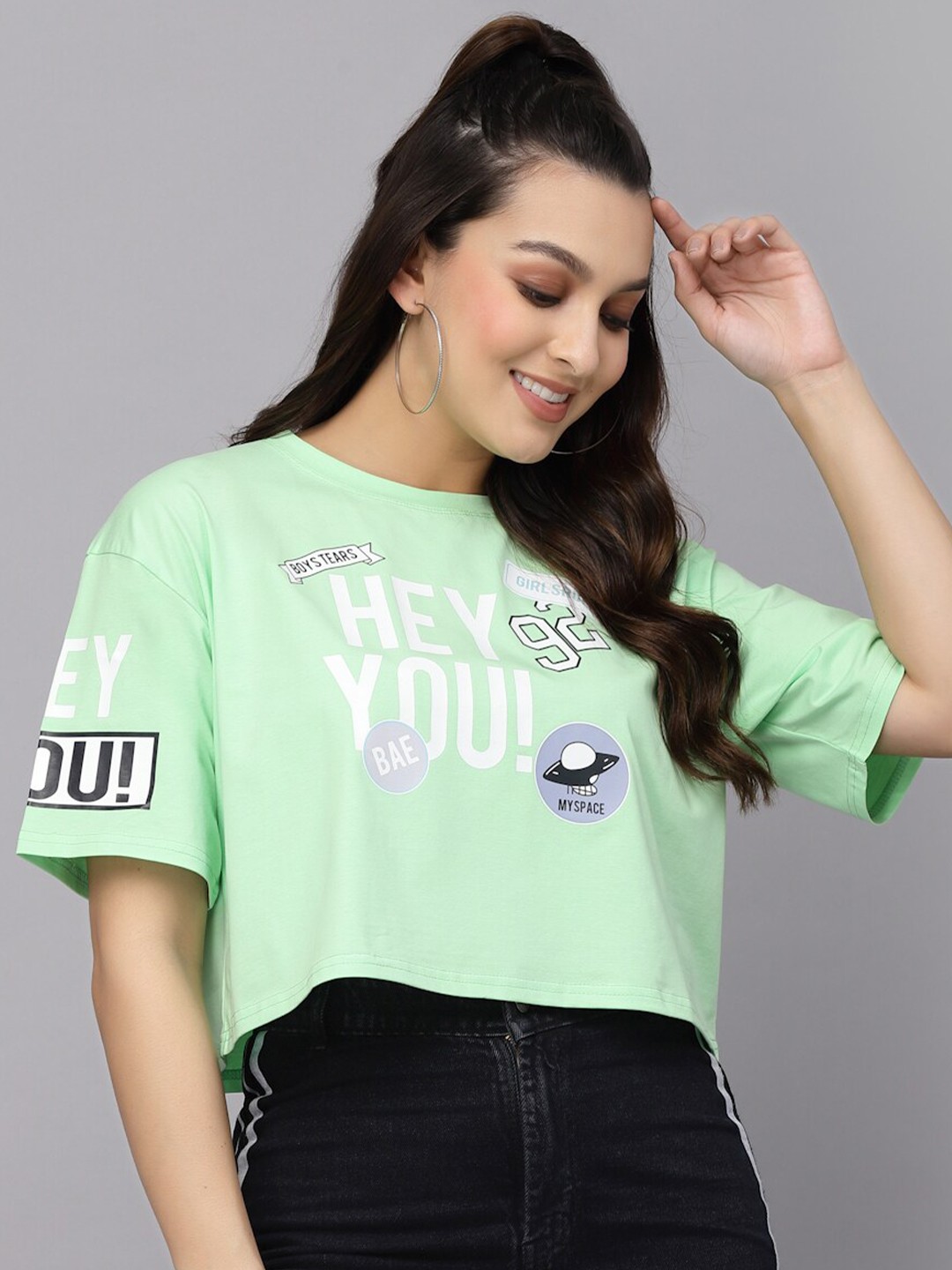 

Mafadeny Typography Printed Drop-Shoulder Sleeves Cotton Loose Fit T-shirt, Green