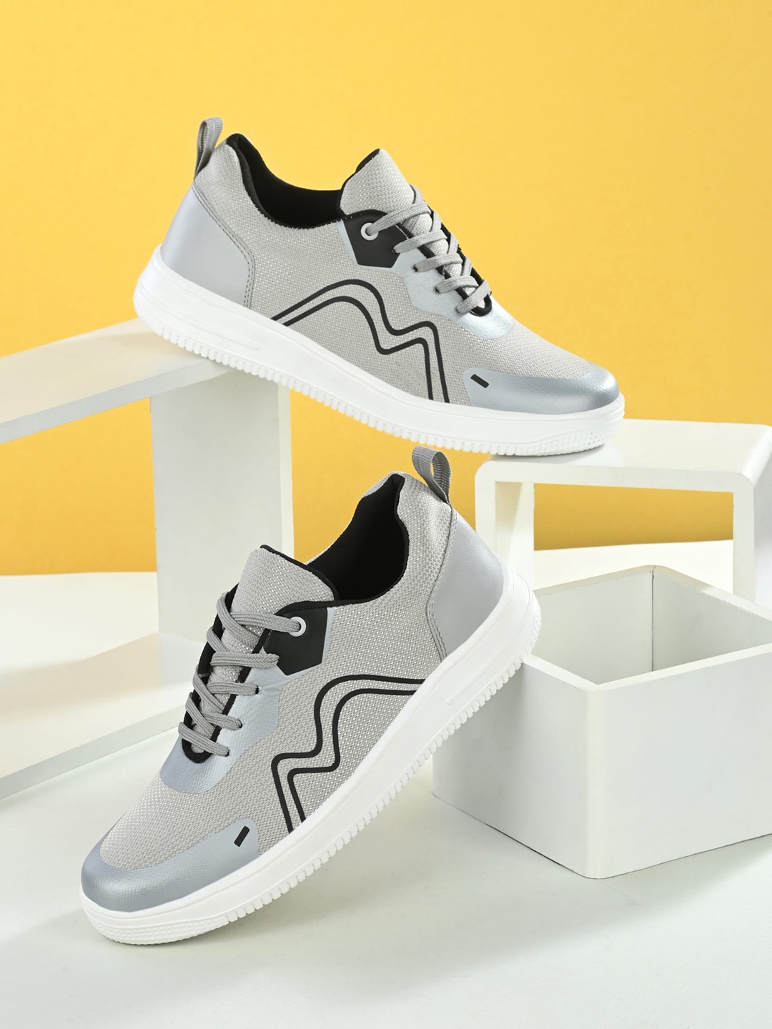 

Giorgio Men Round Toe Lace-Ups Lightweight Sneakers, Grey