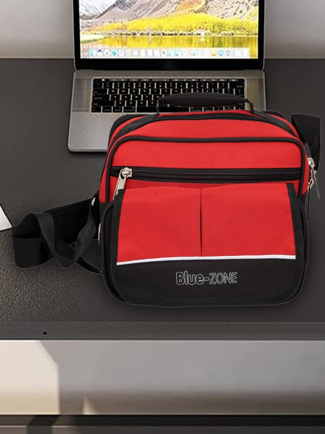 

Kuber Industries Colourblocked Messenger Bag, Red