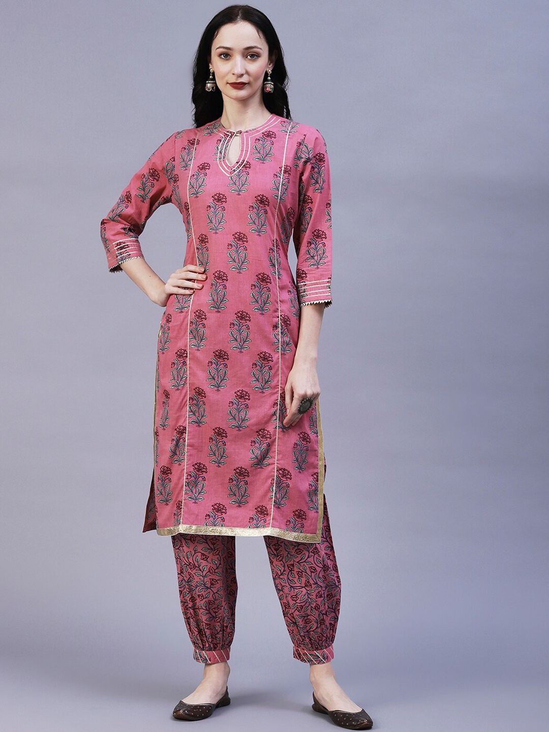 

FASHOR Floral Printed Gotta Patti Panelled Pure Cotton Kurta with Trousers, Pink