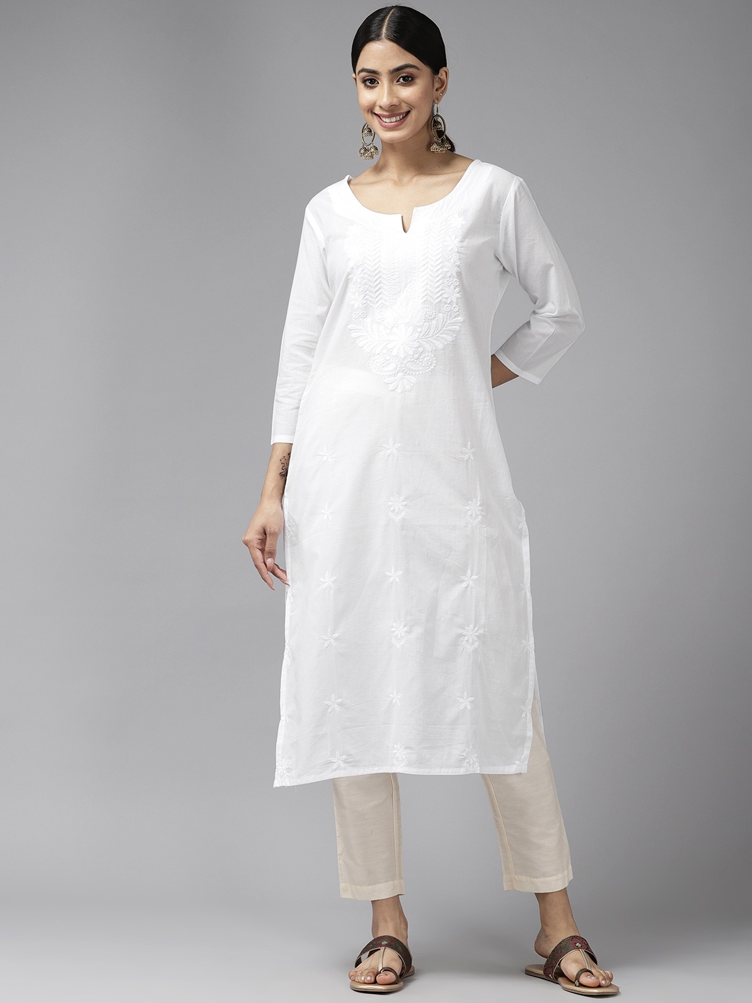 

Yufta Floral Embroidered Chikankari Pure Cotton Kurta, White