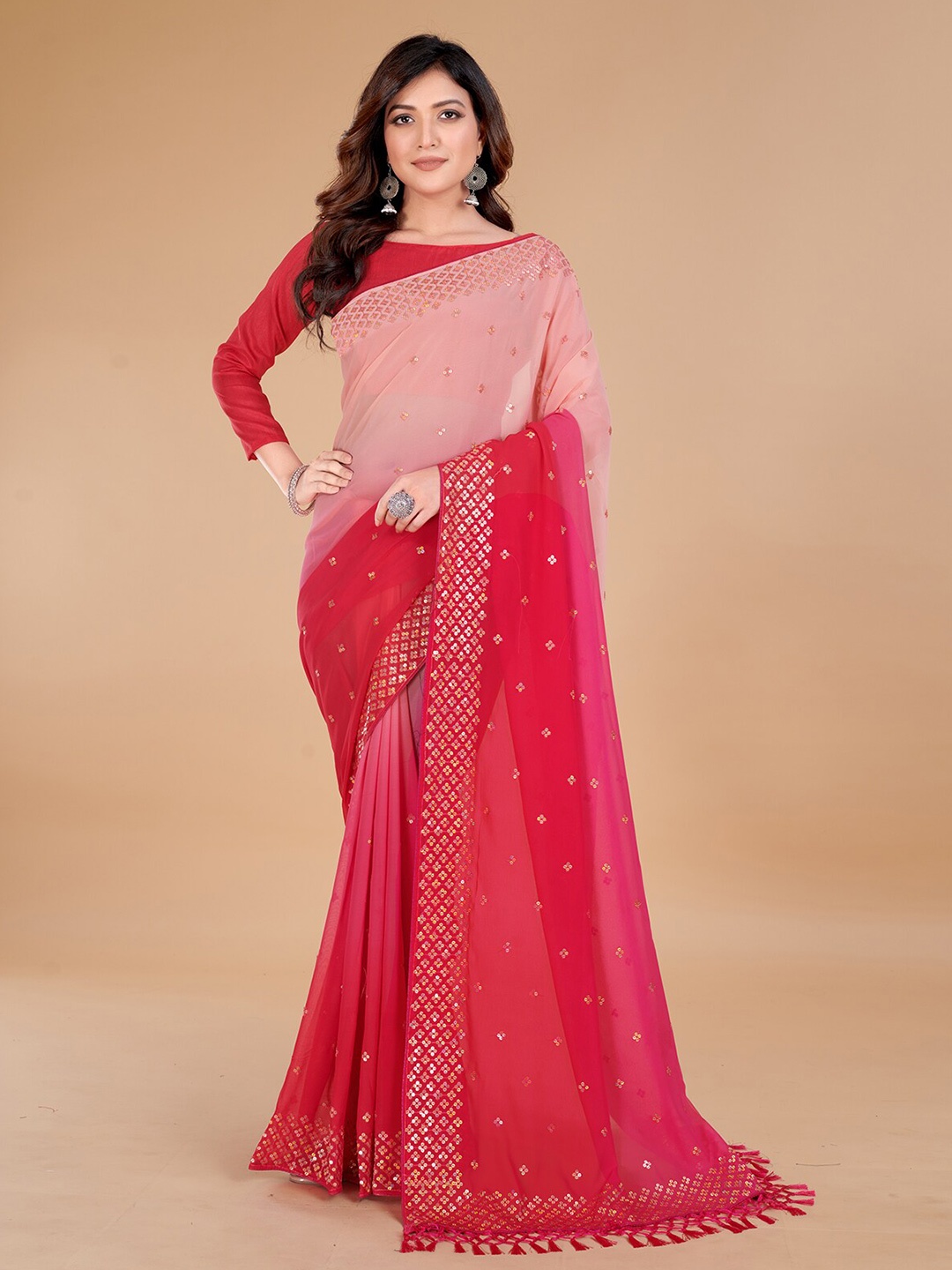 

Granthva Fab Sequinned Embellished Pure Georgette Saree, Pink