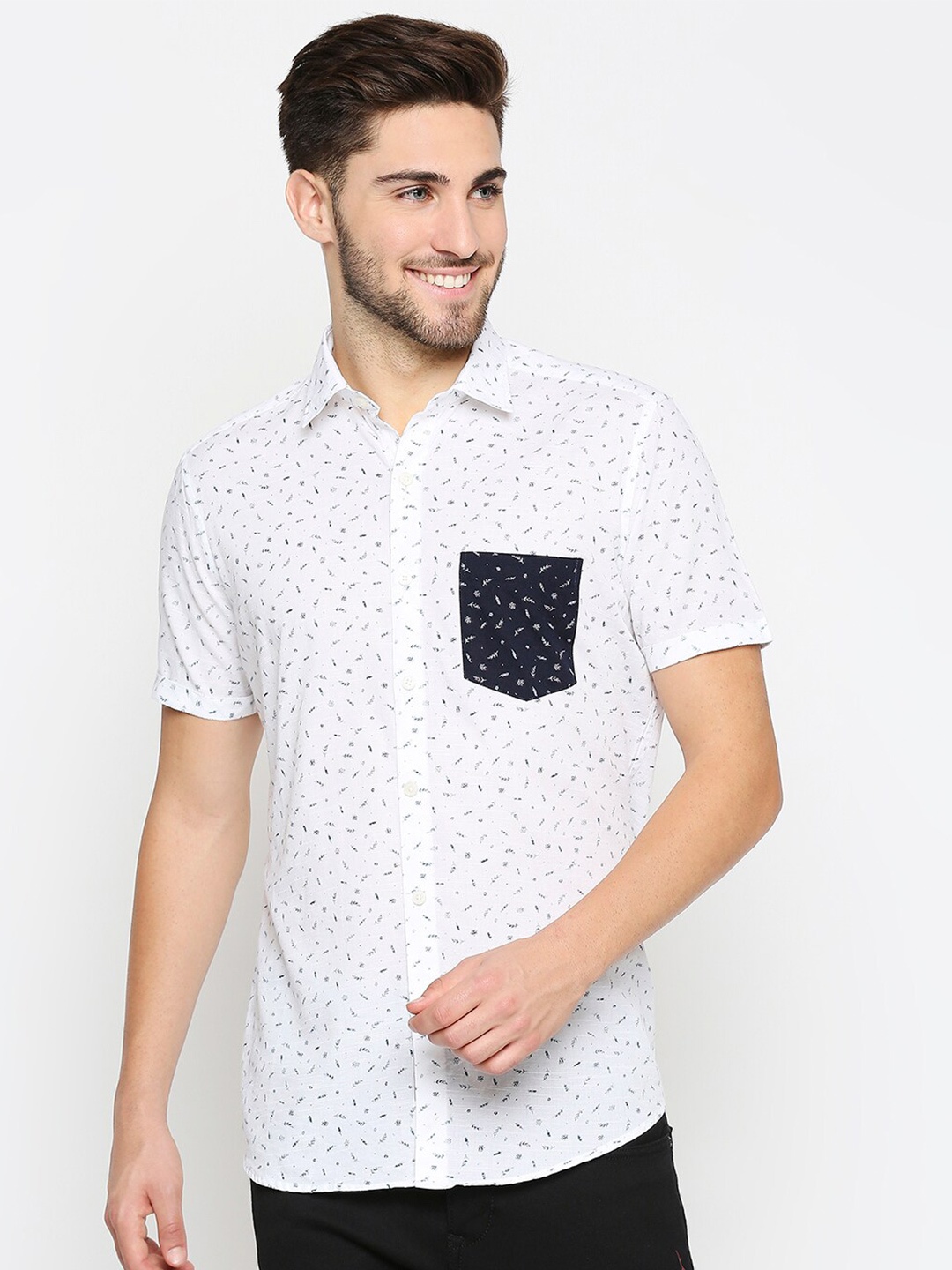

EVOQ Men Standard Printed Casual Cotton Shirt, White