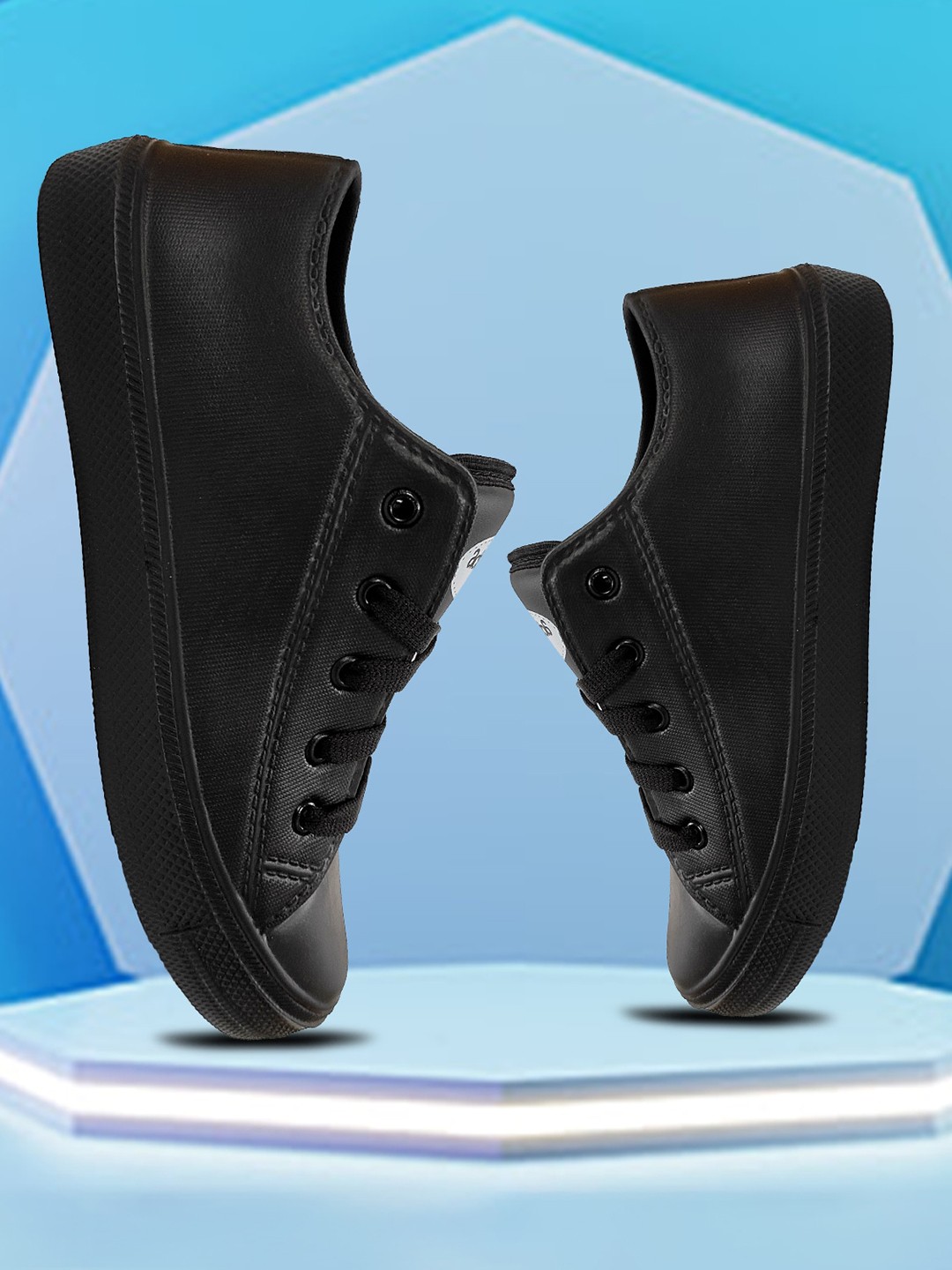 

Action Comfort Insole Basics Sneakers, Black