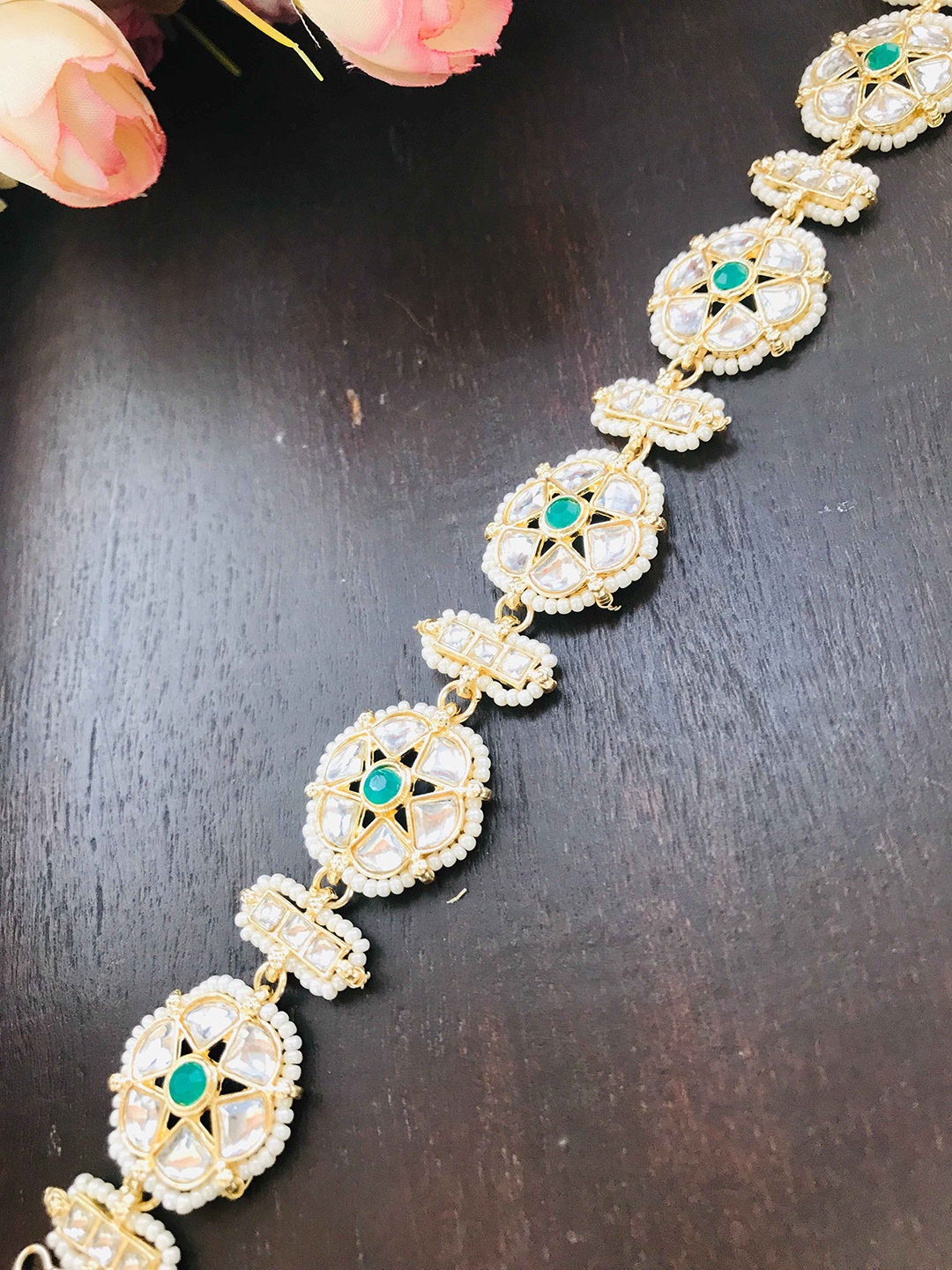 

The Opal Factory Gold-Plated Stone-Studded & Beaded Sheeshphool, Green