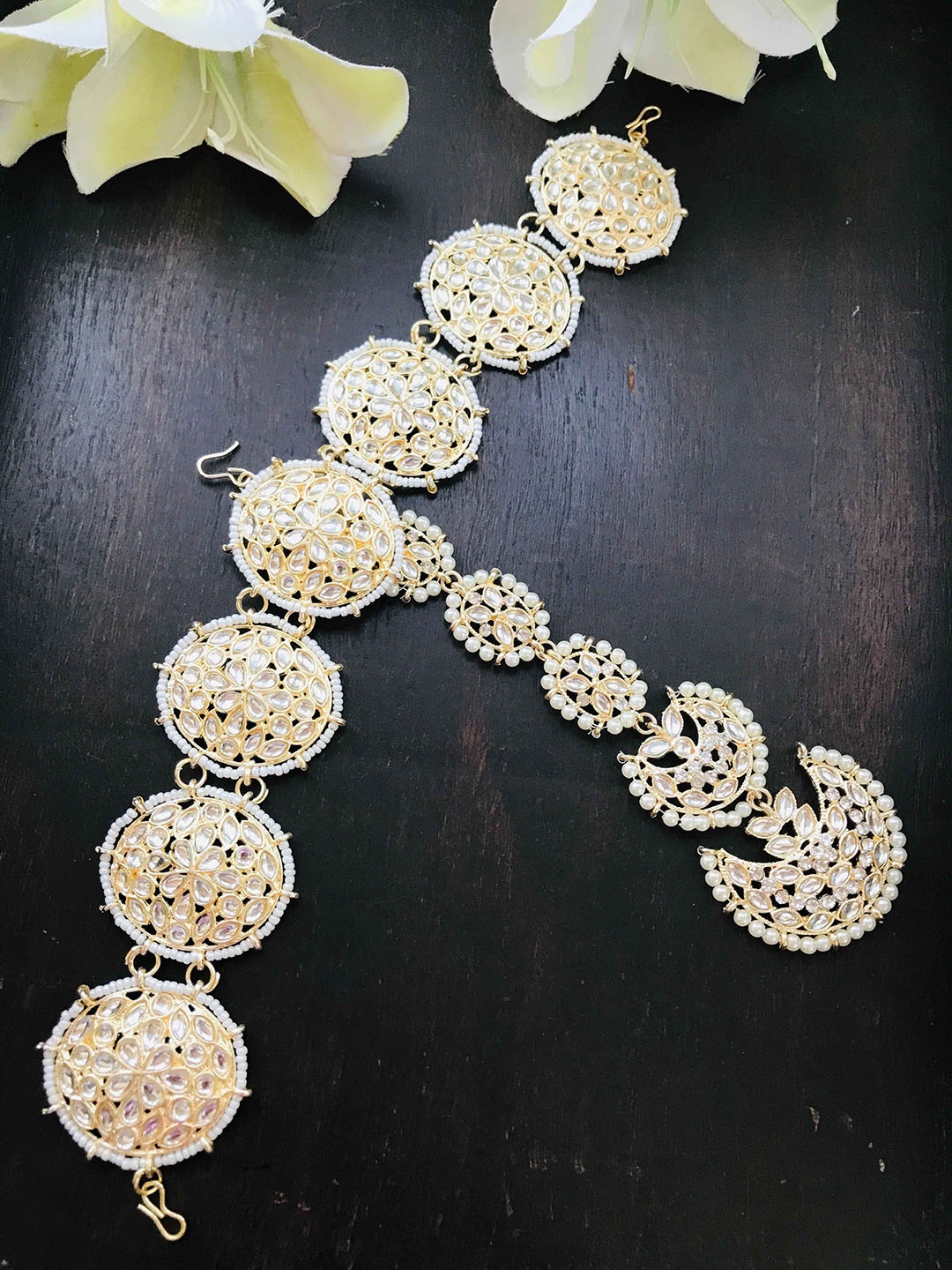 

The Opal Factory Gold-Plated Stones-Studded Sheeshphool Tikka, Yellow