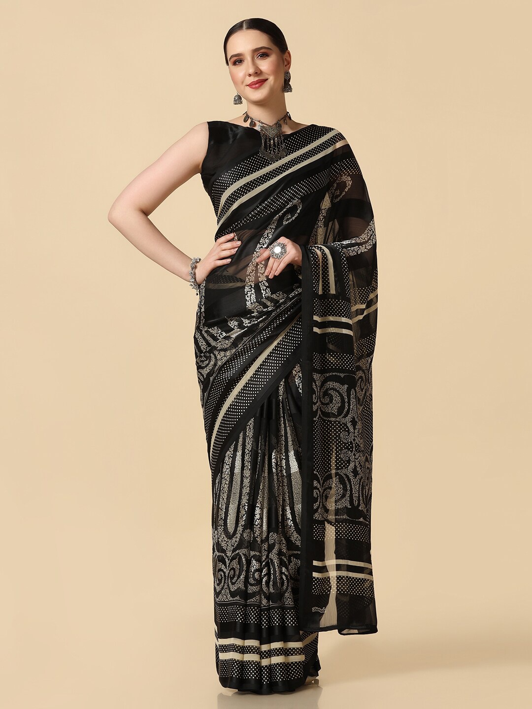 

Mitera Ethnic Motifs Printed Poly Chiffon Saree, Black