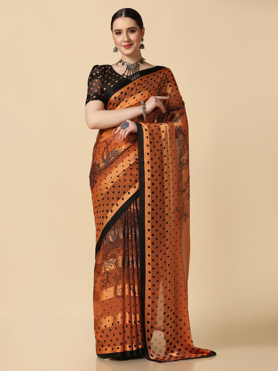

Mitera Polka Dots Printed Saree, Orange