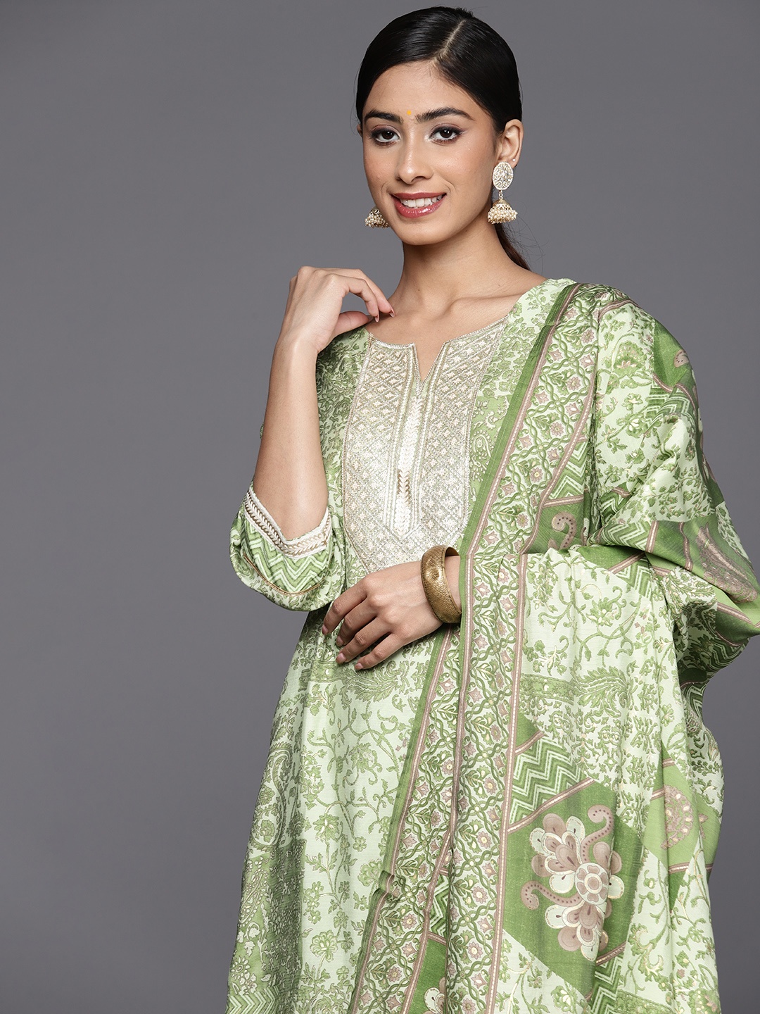 

Libas Floral Yoke Design Regular Kurta with Trousers & With Dupatta, Green