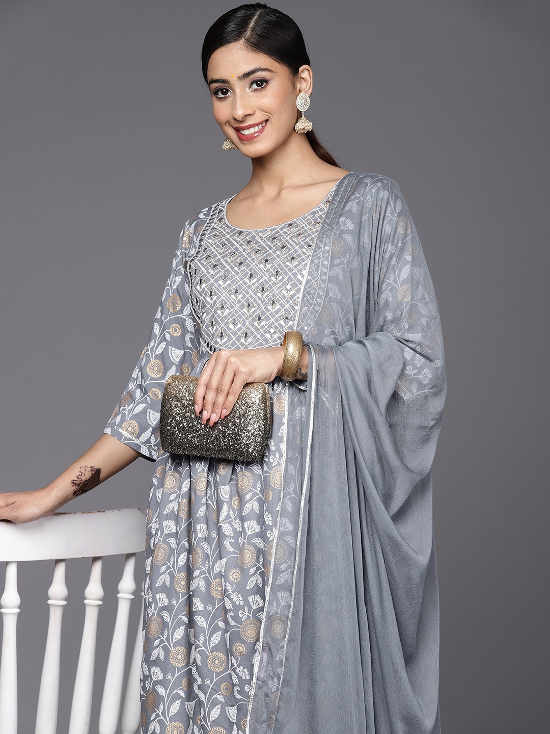 

Libas Floral Yoke Design Pleated Thread Work Kurta with Trousers & With Dupatta, Grey