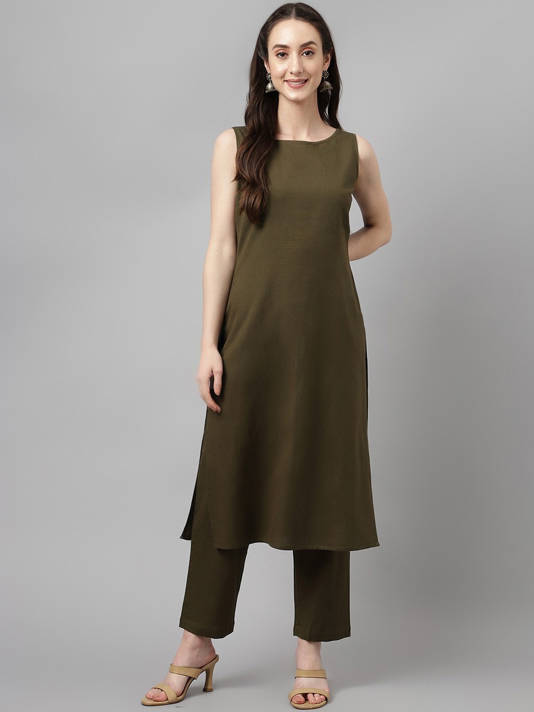 

FIORRA Women Sleeveless Kurta with Trousers, Olive