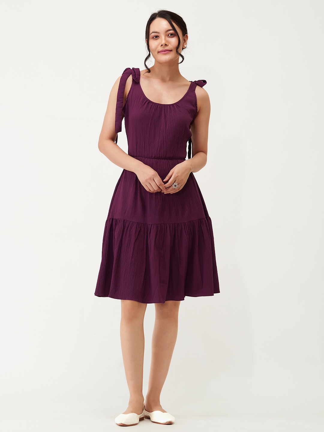 

AASK Round Neck Tie-Up Detail Crepe Dress, Purple