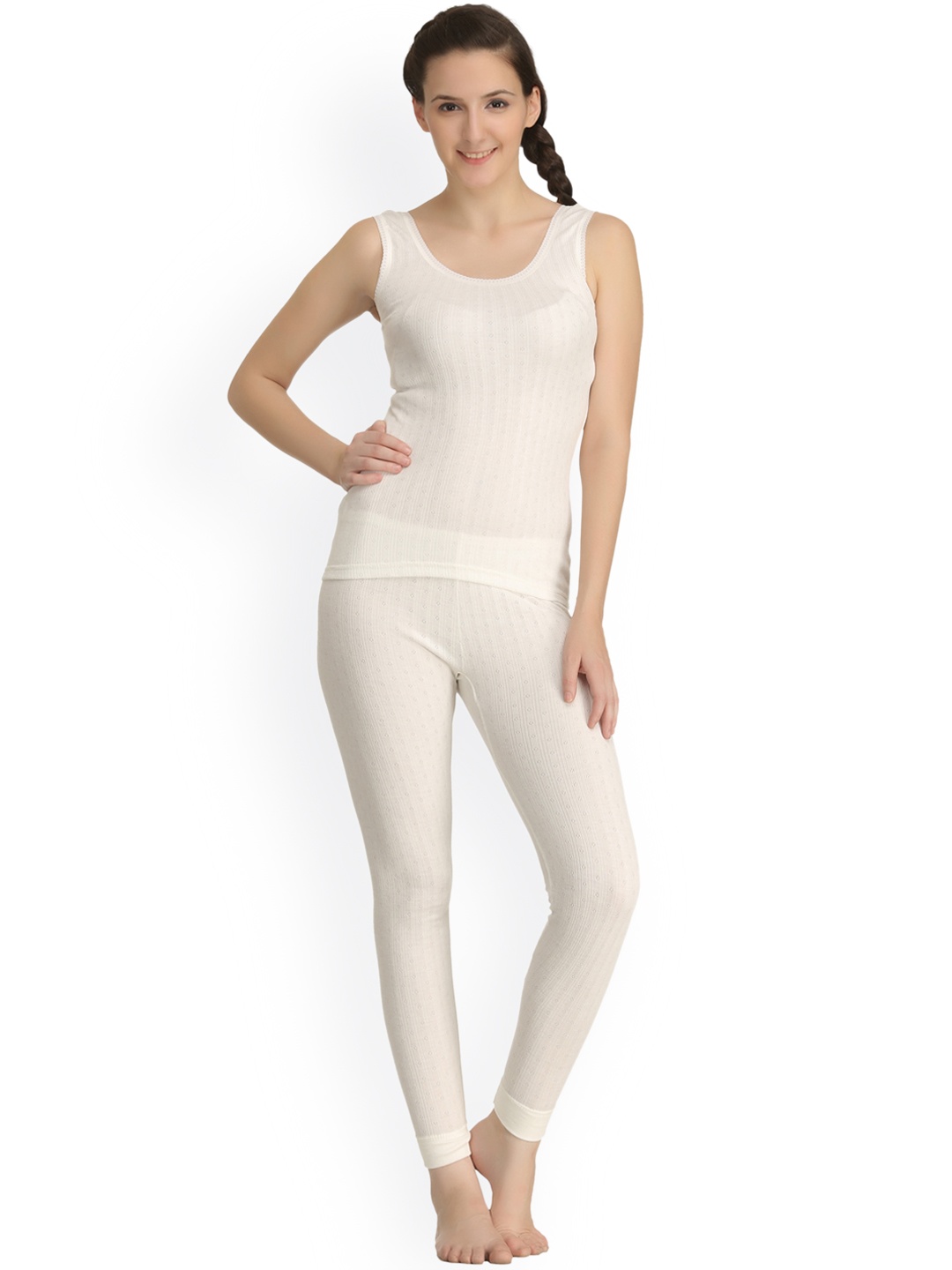 

Kanvin Off-White Self-Design Thermal Set NEW2130OW2170