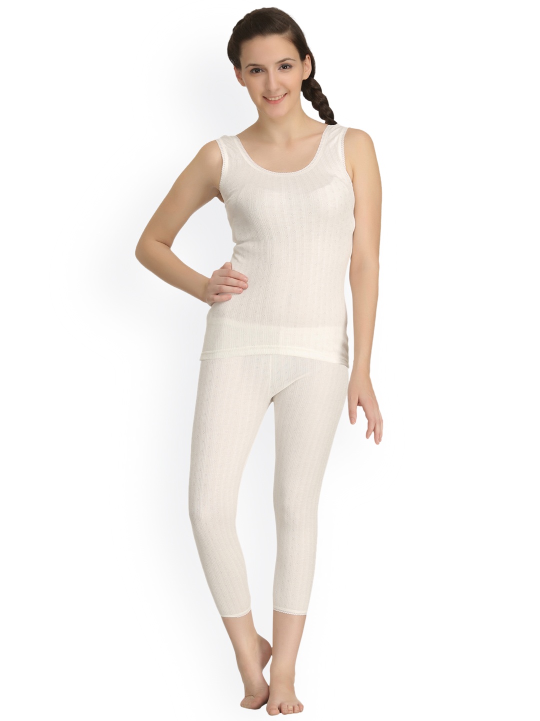 

Kanvin Off-White Self-Design Thermal Set NEW2130OW2180
