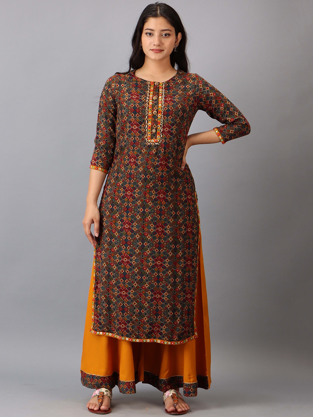 

Spera Printed Mirror Work Kurta with Palazzos, Red