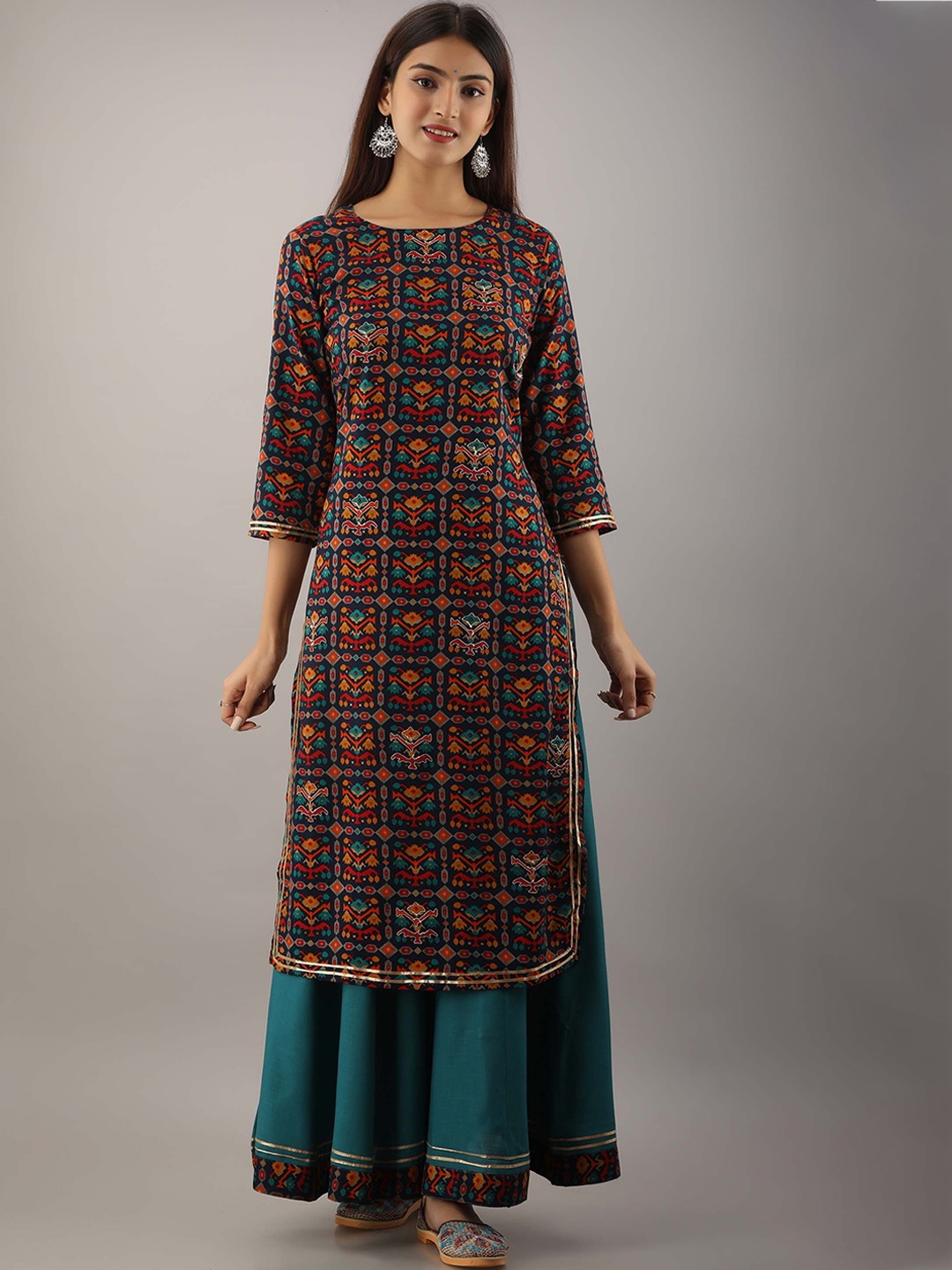 

Spera Ethnic Motifs Printed Kurta with Skirt, Brown