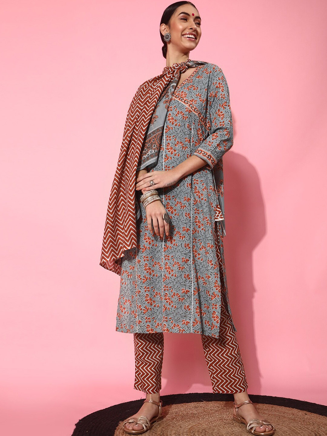 

indo street Floral Printed Angrakha Pure Cotton Kurta With Trousers & Dupatta, Grey