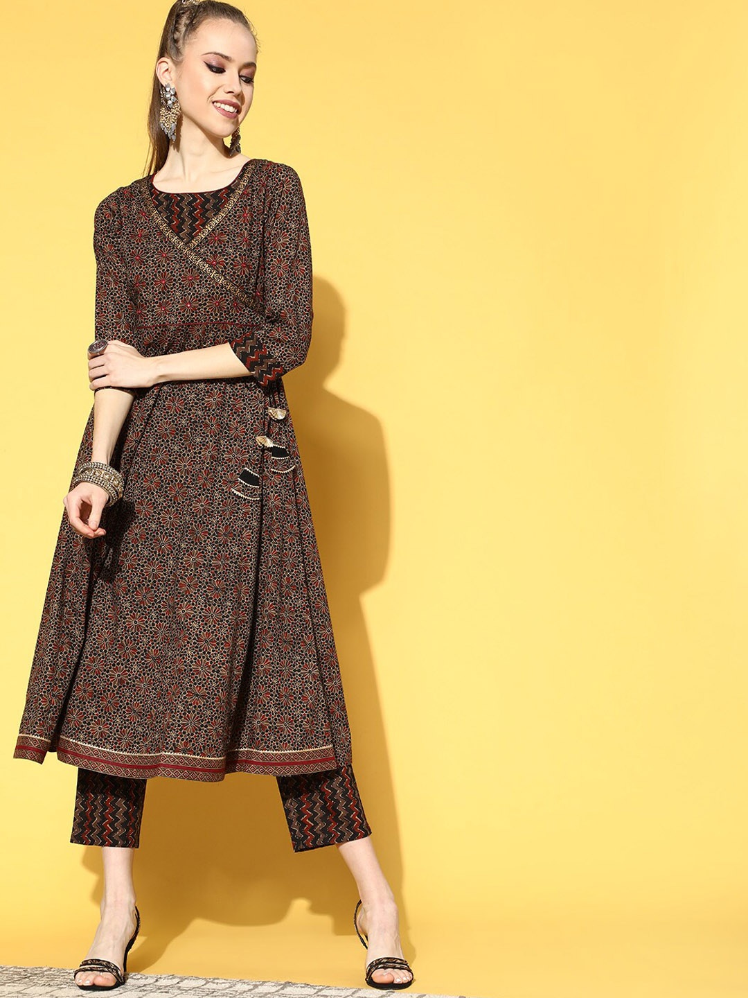 

indo street Floral Printed Angrakha Pure Cotton Kurta With Trousers, Brown