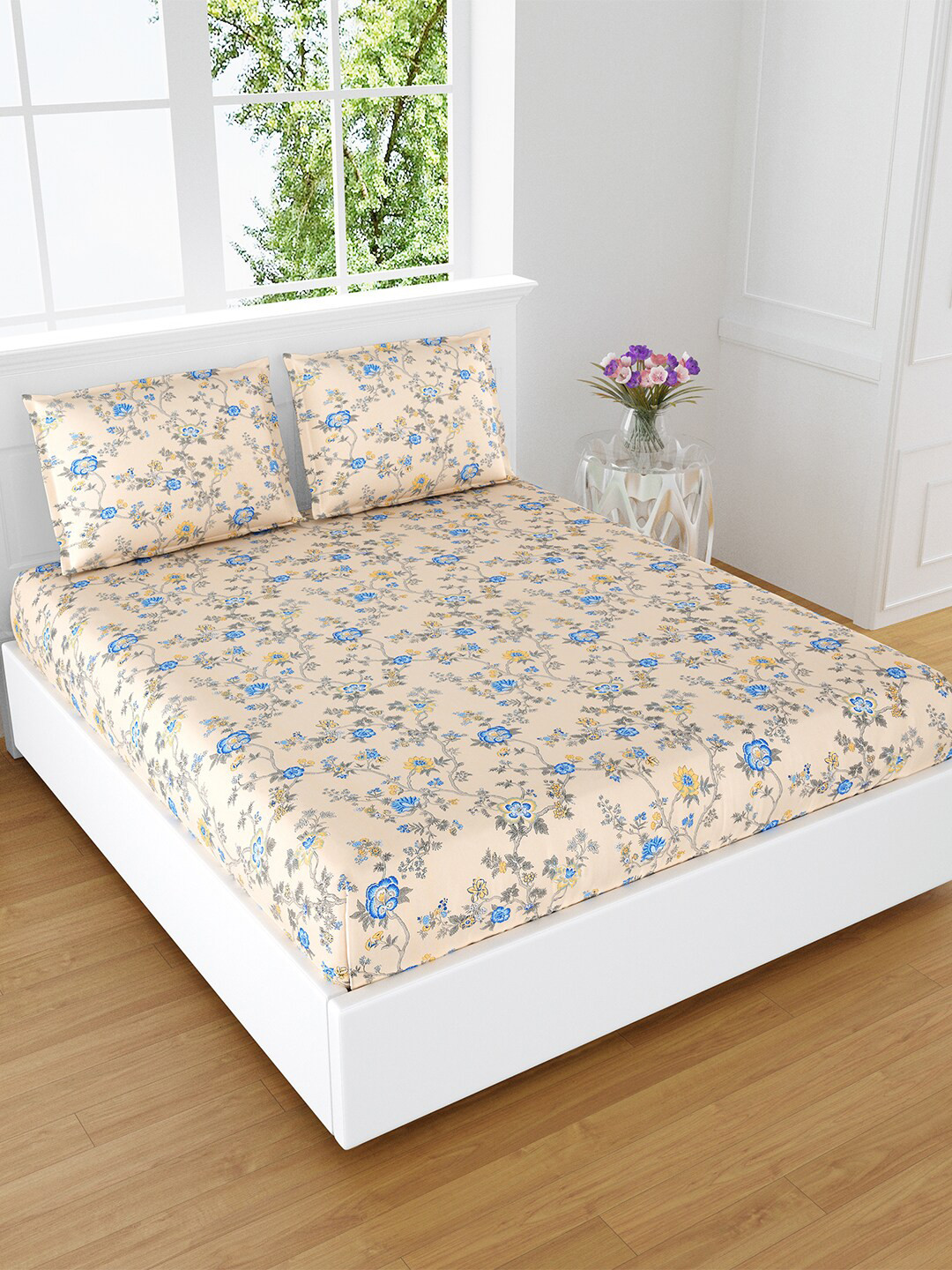

eCraftIndia Yellow & Blue Floral Cotton 180 TC King Bedsheet With 2 Pillow Covers