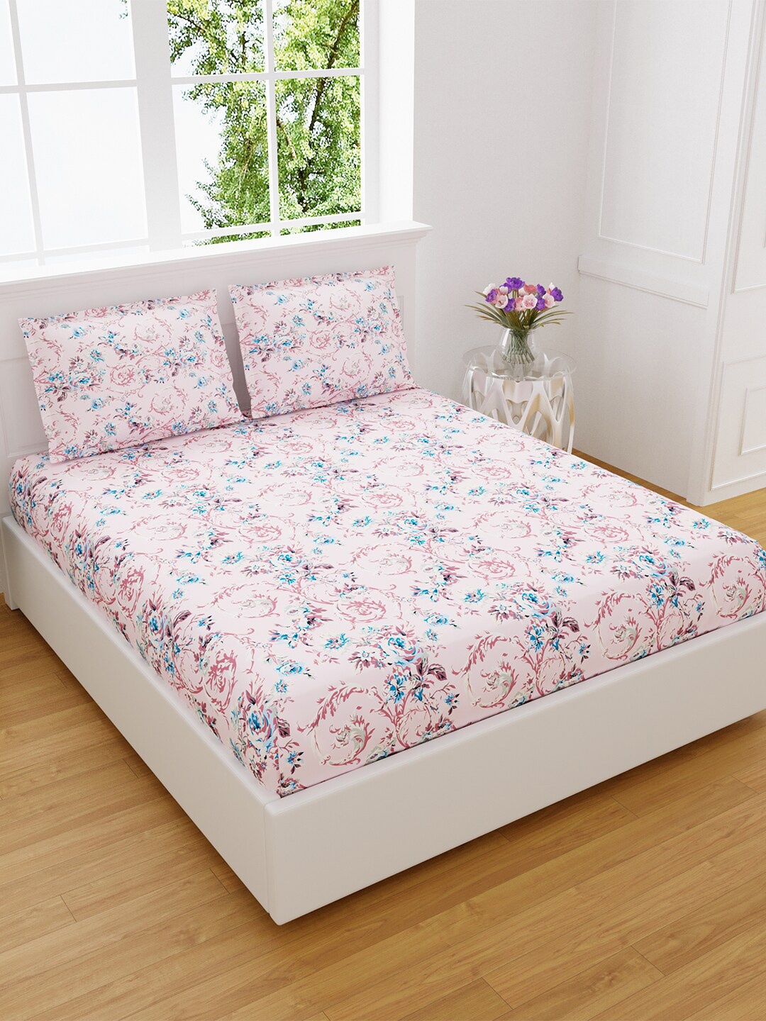 

eCraftIndia Pink & Blue Floral Cotton 180 TC King Bedsheet with 2 Pillow Covers