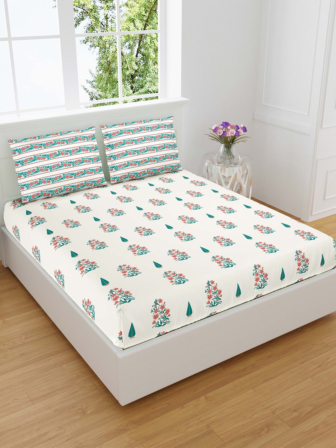 

eCraftIndia White & Red Floral Cotton180 TC King Bedsheet With 2 Pillow Covers