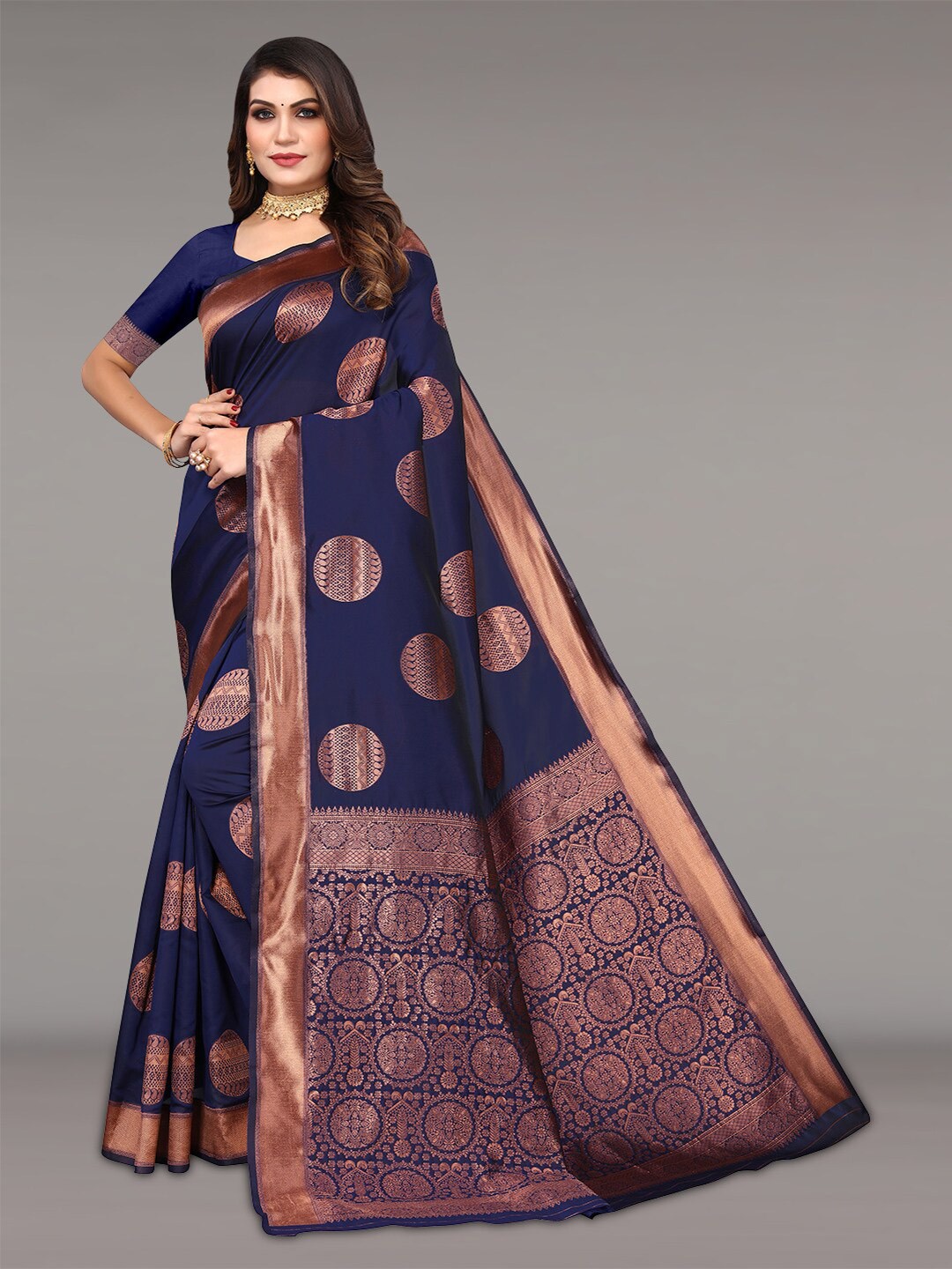 

Pisara Ethnic Motif Zari Silk Cotton Banarasi Saree, Navy blue