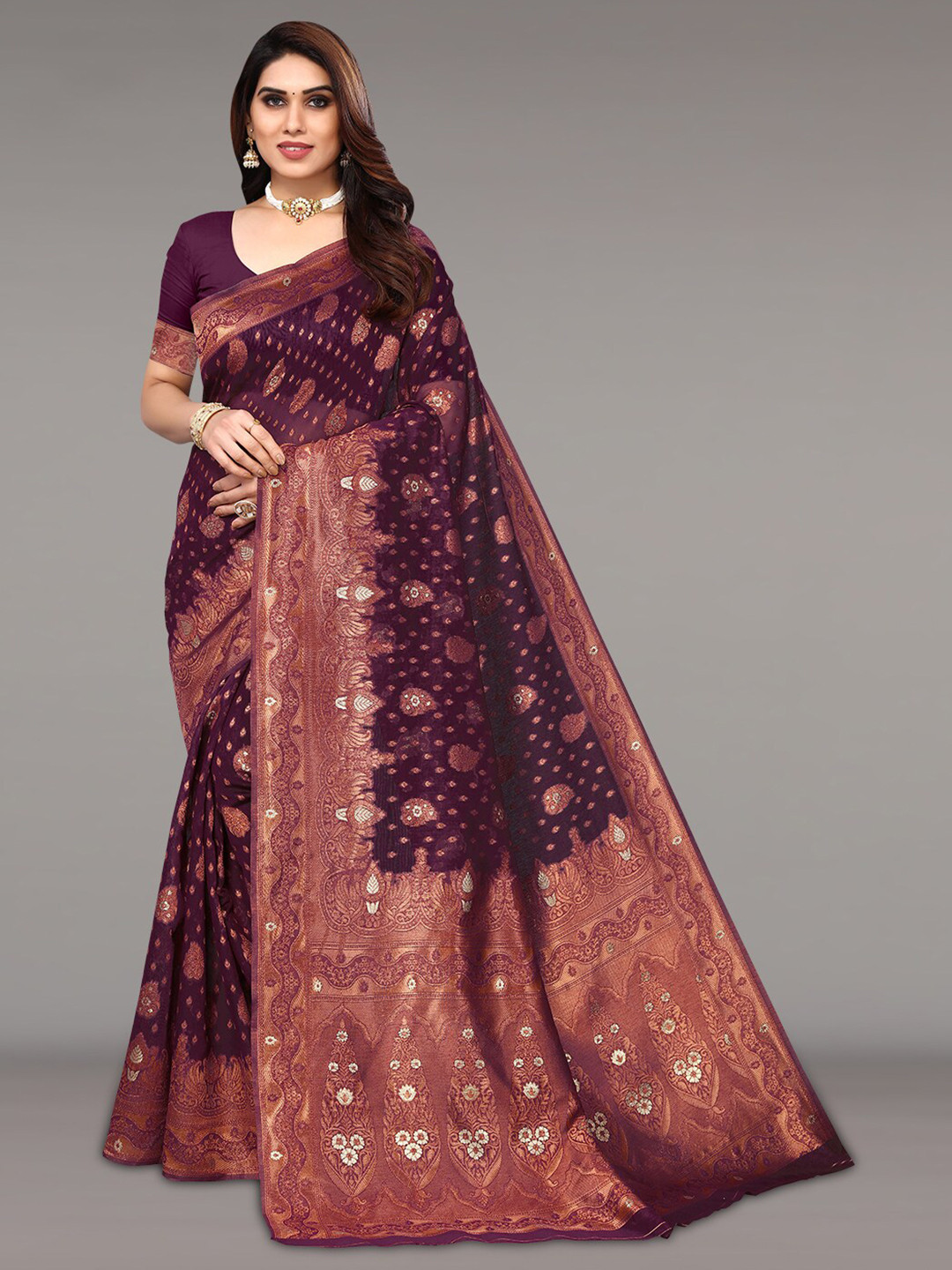 

Pisara Ethinic Motifs Woven Design Zari Silk Cotton Banarasi Saree, Burgundy