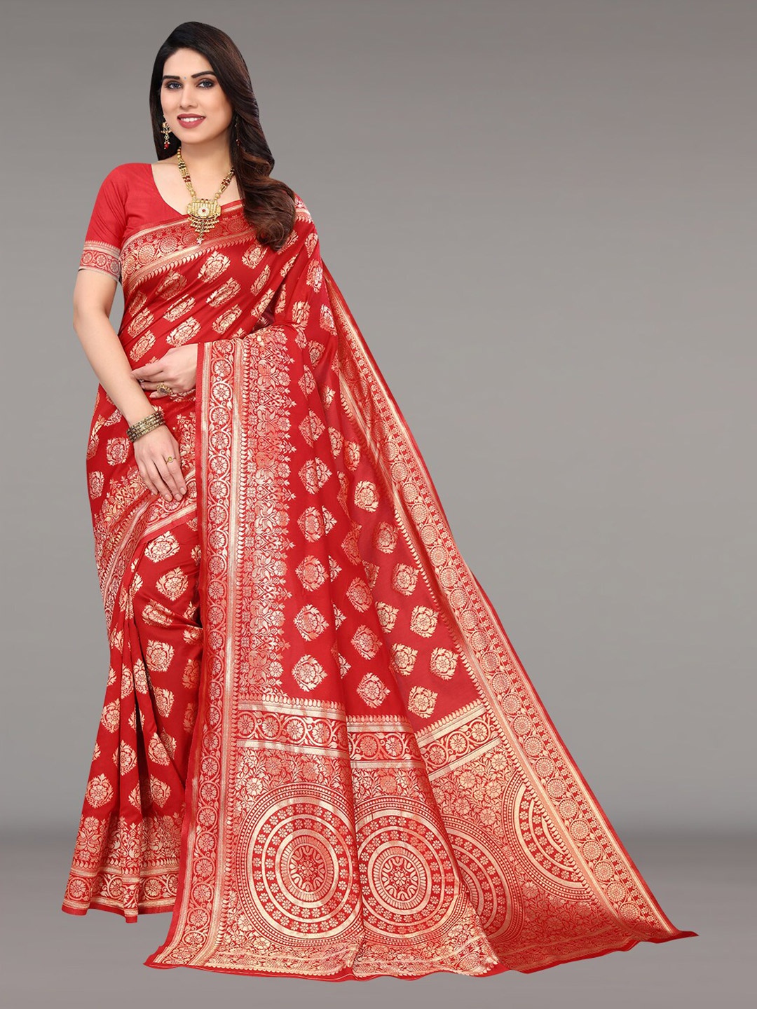 

Pisara Floral Motifs Woven Design Zari Silk Cotton Banarasi Saree, Red