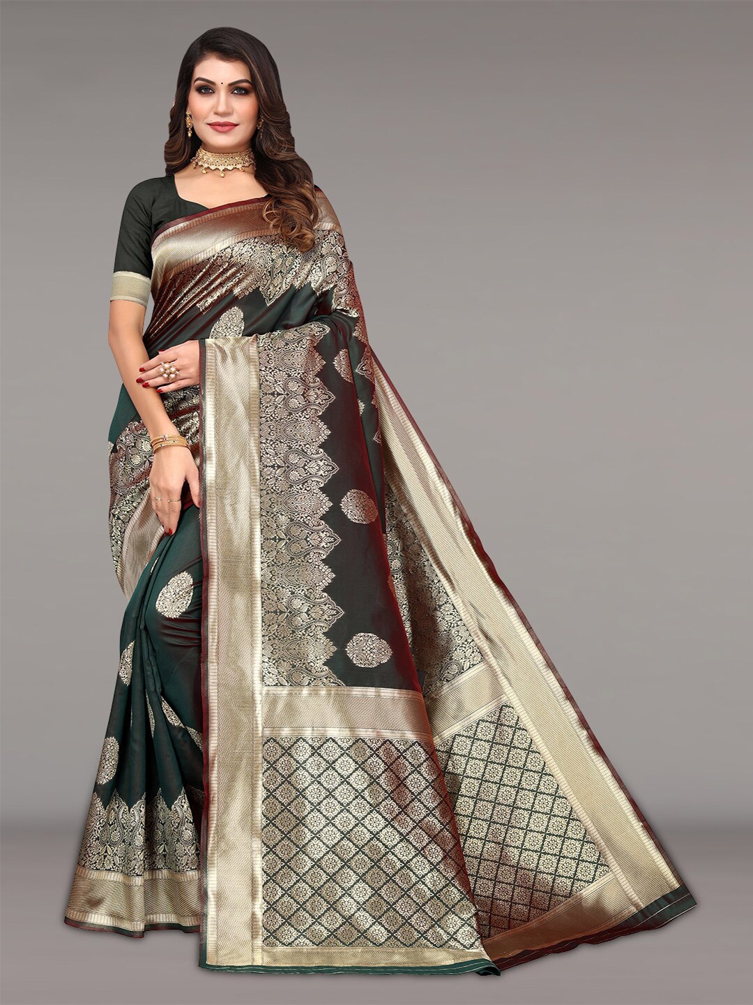 

Pisara Ethnic Motifs Woven Design Zari Silk Cotton Banarasi Saree, Green