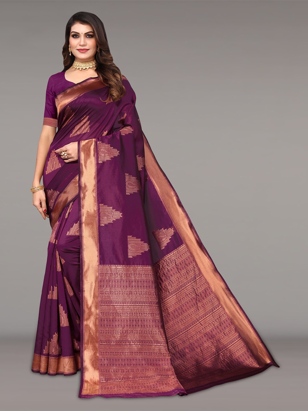 

Pisara Paisley Woven Design Zari Silk Cotton Banarasi Saree, Magenta