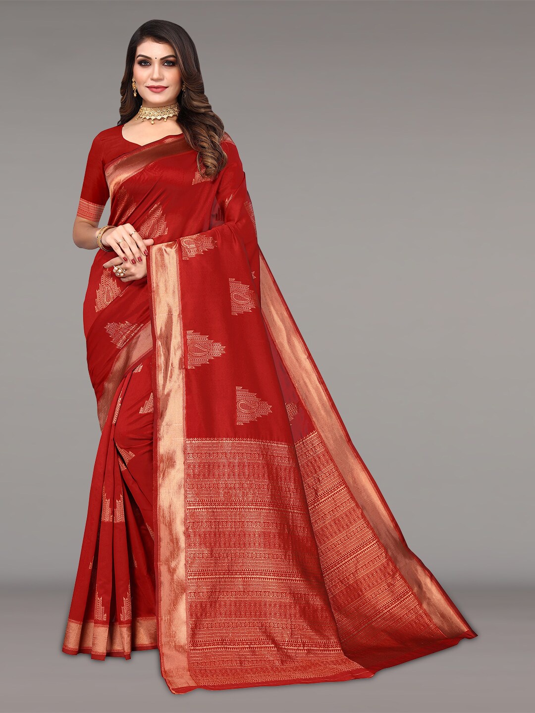 

Pisara Paisley Woven Design Zari Silk Cotton Banarasi Saree, Maroon