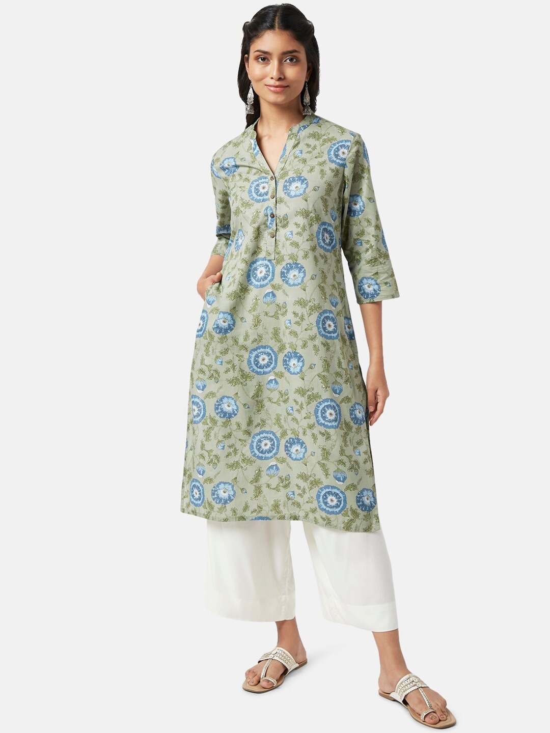 

RANGMANCH BY PANTALOONS Floral Printed Cotton Kurta, Green