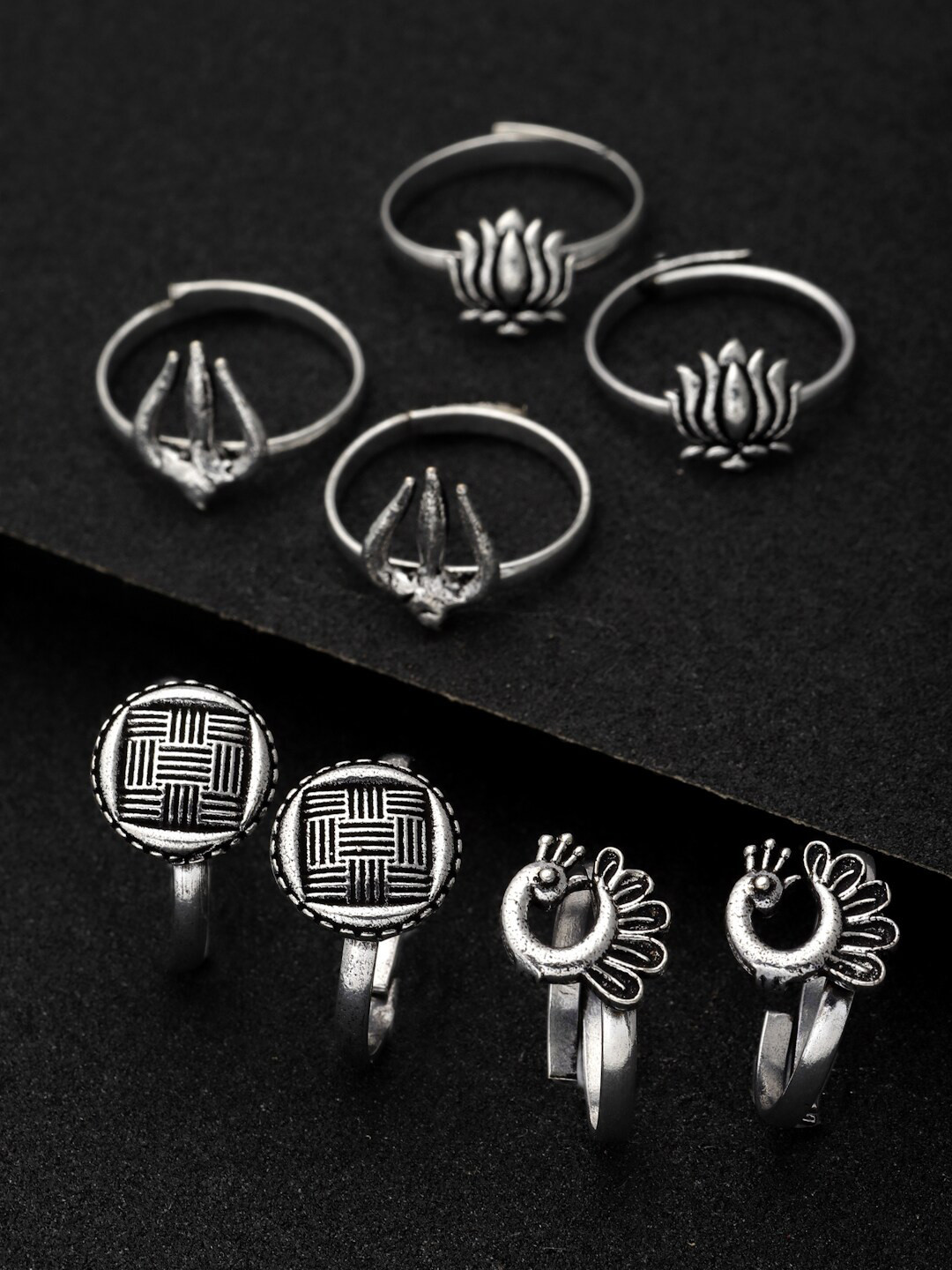 

PANASH Set Of 4 German Silver Silver-Plated Oxidised Adjustable Toe Rings
