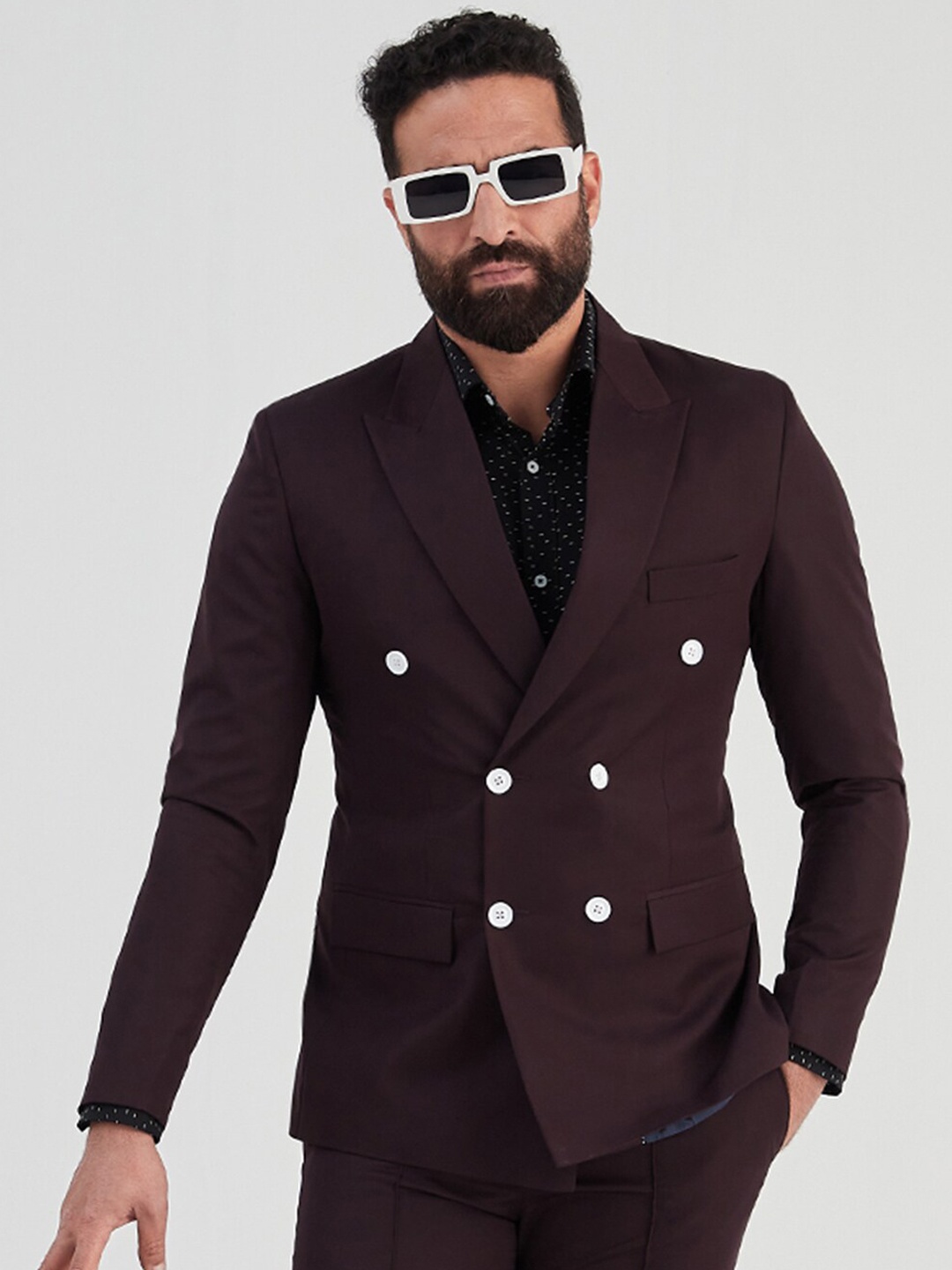 

MR BUTTON Slim-Fit Double-Breasted Formal Blazer, Burgundy