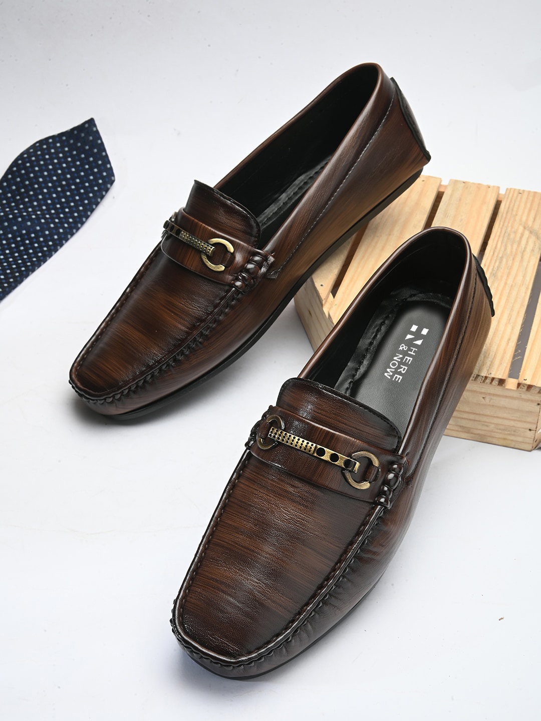 

HERE&NOW Men Textured Embellished Square Toe Comfort Insole Horsebit Loafers, Brown