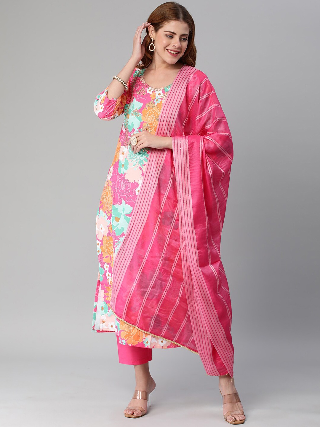 

KALINI Women Floral Printed Gotta Patti Kurta & Trousers With Dupatta, Pink