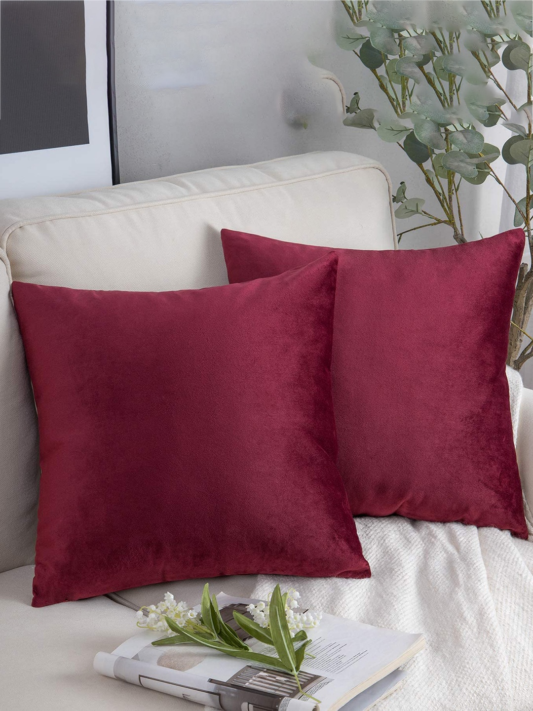 

CHANDERKASH Maroon 2 Pieces Velvet Square Cushion Covers