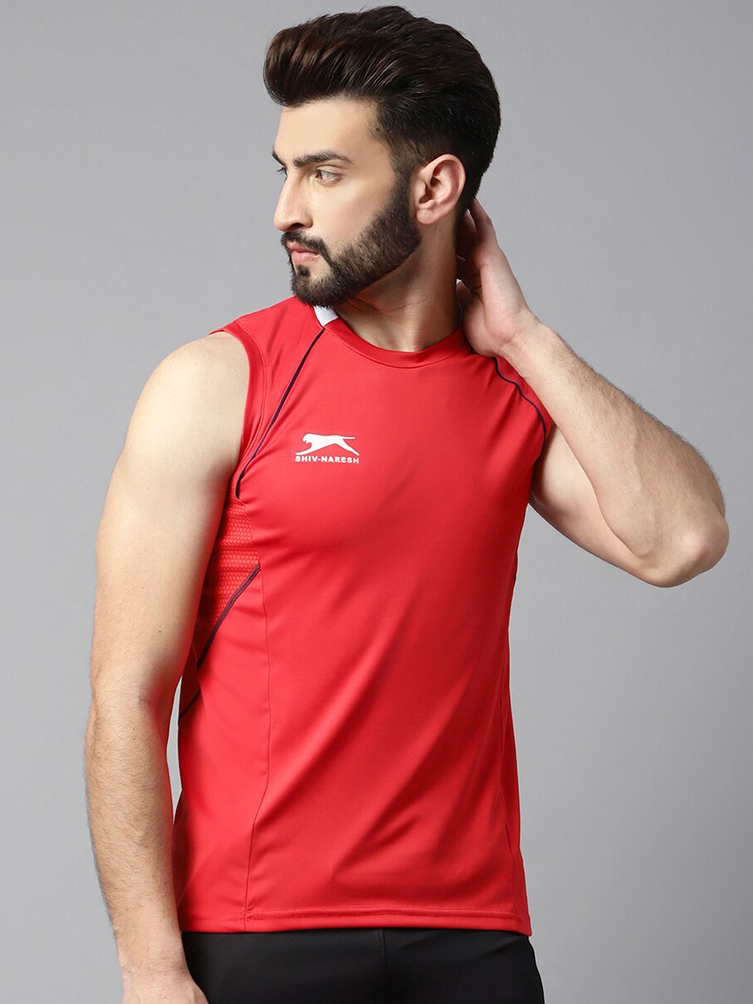 

Shiv Naresh Men Gym Vest, Red